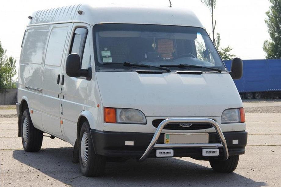 Ford Transit 1991-2000 Bull Bar WT006 (Stainless Steel) Image