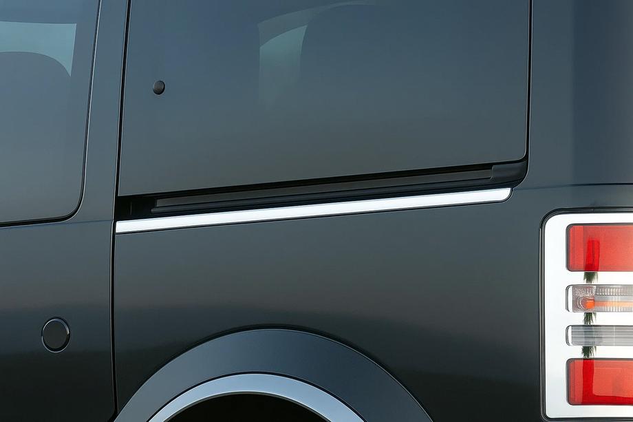 Ford Connect 2006–2009 Stainless steel molding under sliding door Image