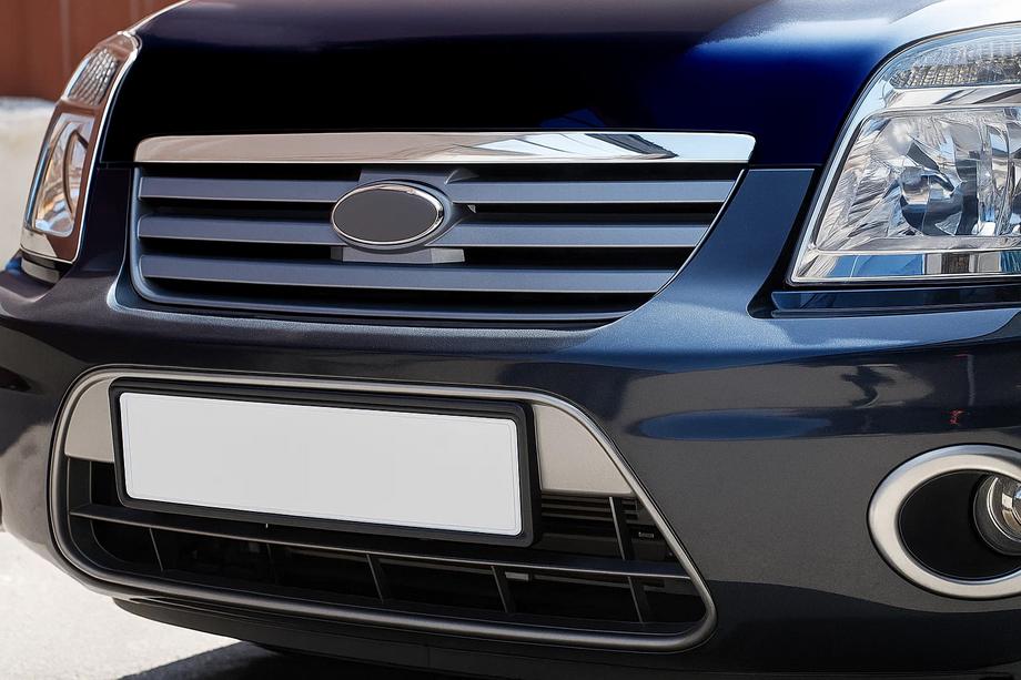Ford Connect 2010-2013 Chrome Hood Edge Trim Chrome Plastic Image