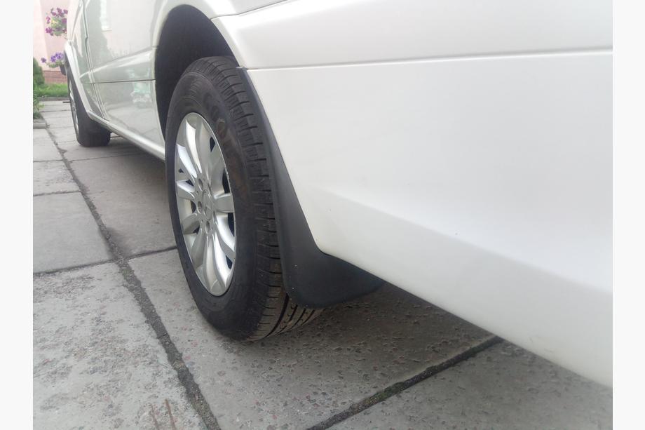 Mercedes Vito W639 2004-2014 Original Mud Flaps Photo 11