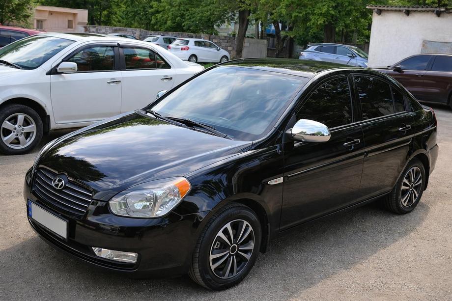 Hyundai Accent 2006-2010 Mirror Covers (2 pcs, plastic) OmsaLine Image