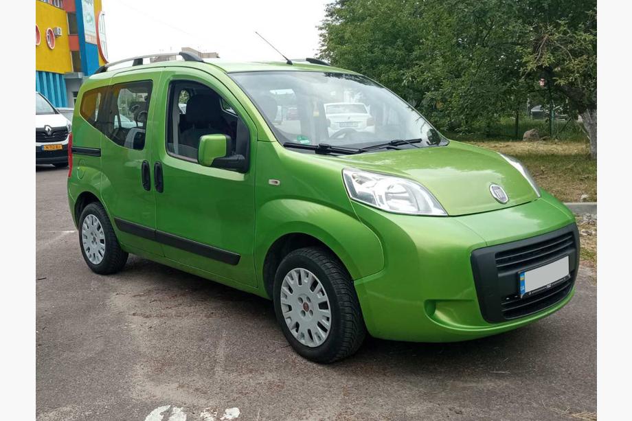 Peugeot Bipper 2008-2017 Chrome Roof Rails Cast Iron Feet Image
