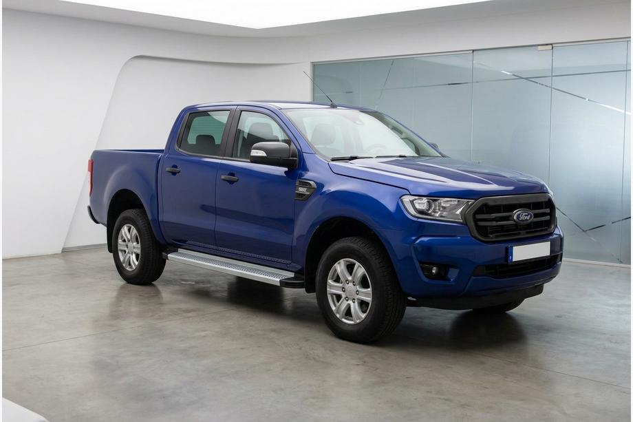 Ford Ranger 2011–2022 Side Steps Maya V2 (2 pcs, Aluminum) Image