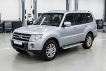 Mitsubishi Pajero Wagon IV 2006-2021 Side Steps Maya V2 (2 pcs, Aluminum) photo 1