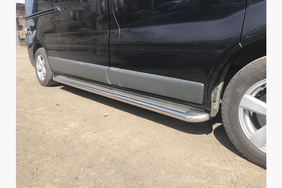 Renault Trafic 2001–2015 Premium Side Steps (2 pcs, Stainless Steel) Photo 3