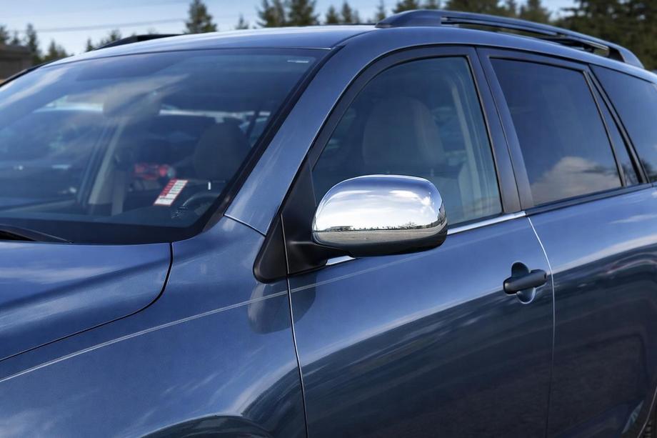 Toyota Rav 4 2006-2013 Chrome Mirror Covers (2 pcs) Image