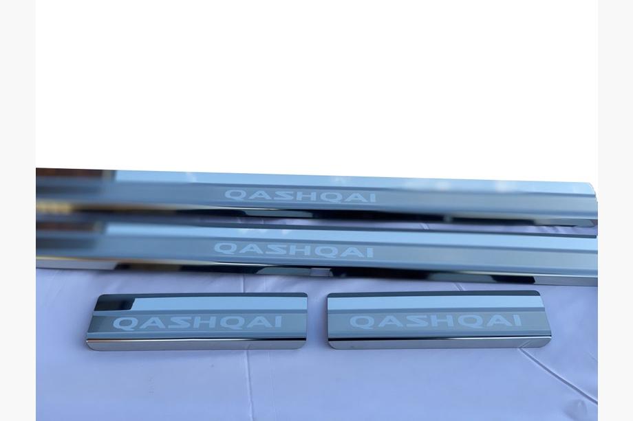 Nissan Qashqai 2010-2014 Door Sill Covers Nataniko (4 pcs, Stainless Steel) Standard - Lohmann Tape, 0.5 mm Image