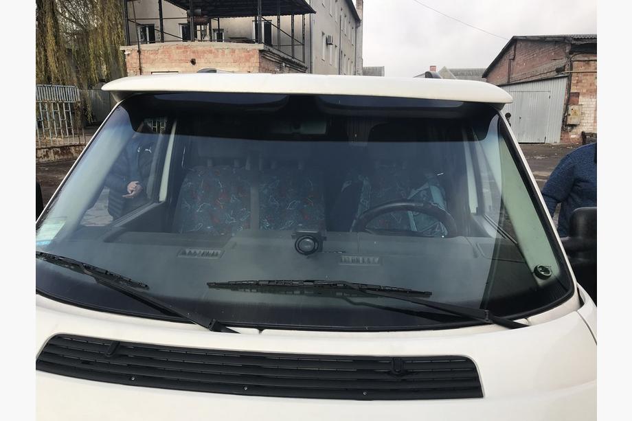 Volkswagen T4 Caravelle/Multivan 1990–2003 Sun visor (adhesive, paintable) Photo 3