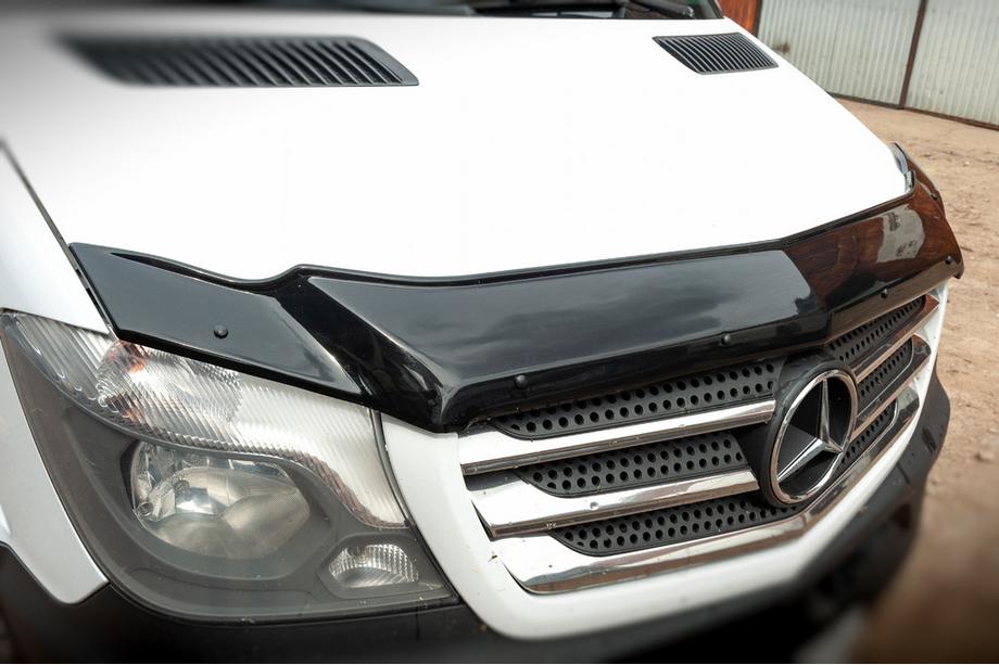 Mercedes Sprinter W906 2006–2018 Hood Deflector 2013+ (V1, EuroCap) Photo 2