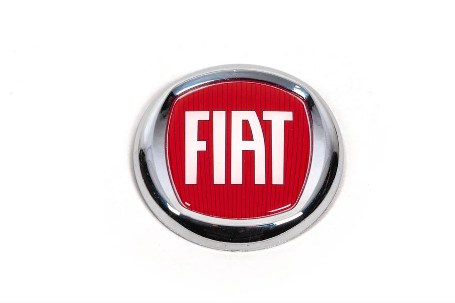 Fiat Emblem (red V1, self-adhesive) 120 mm Image
