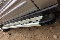 Jeep Grand Cherokee WK 2004-2010 Side Steps Maya V2 (2 pcs, Aluminum) photo 5