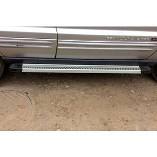 Side Steps Maya V2 (2 pcs, Aluminum) Jeep Grand Cherokee WK 2004-2010 photo 2