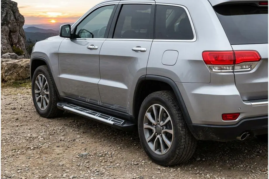 Jeep Grand Cherokee WK2 2010-2021 Side Steps Sunrise (2 pcs, Aluminum) Image