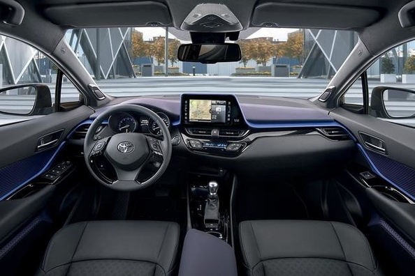 Overview of hybrid crossover Toyota C-HR