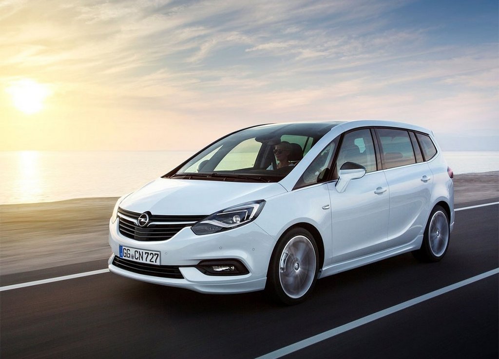 Review of van Opel Zafira new generation