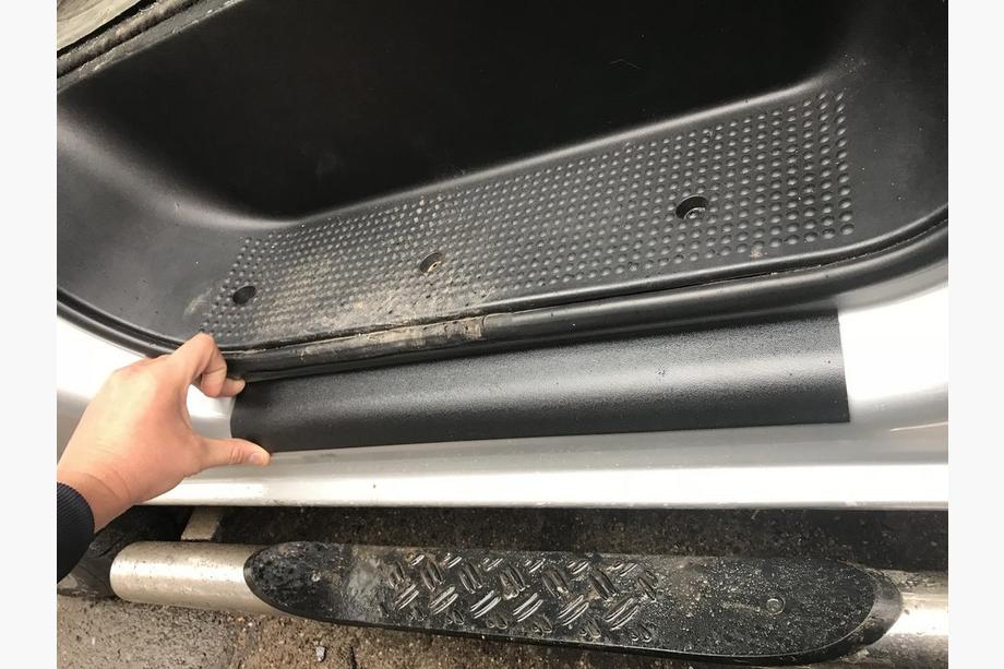 Opel Vivaro 2001–2015 ABS Door Sill Covers (2 pcs, DDU) Photo 7