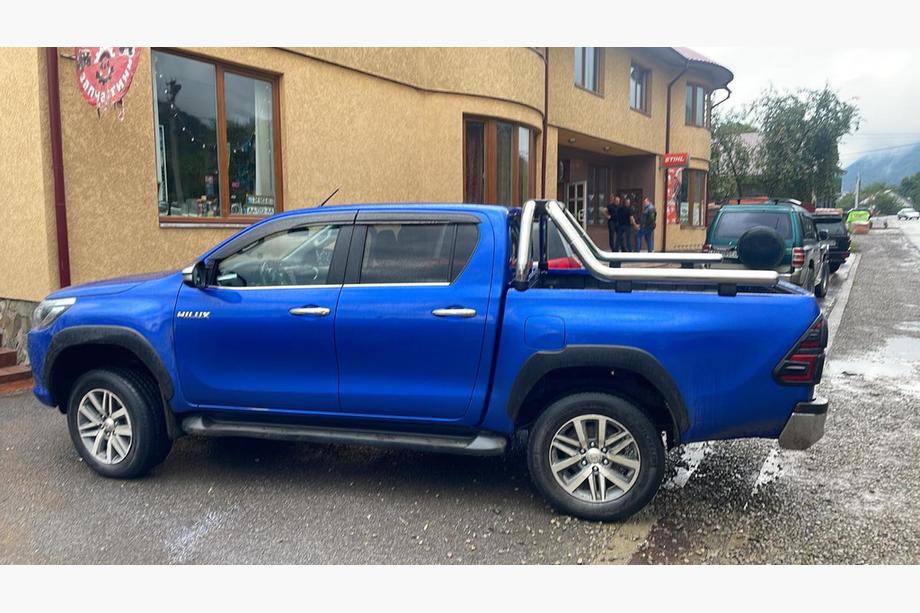 Toyota Hilux 2015- Stainless Steel Roll Bar Image