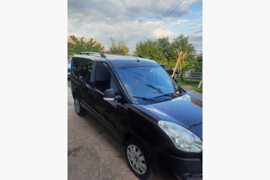 Fiat Doblo II 2010-2022 Chrome Roof Rails Photo 6