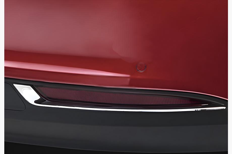 Fiat Tipo 2016- Rear reflector trim (Sedan, stainless steel) Image