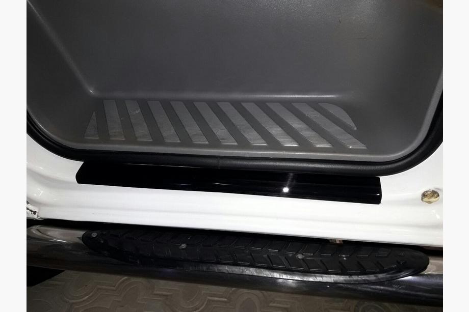 Volkswagen Crafter 2006-2016 Door Sill Protectors DDU (2 pcs, ABS) Glossy Photo 5