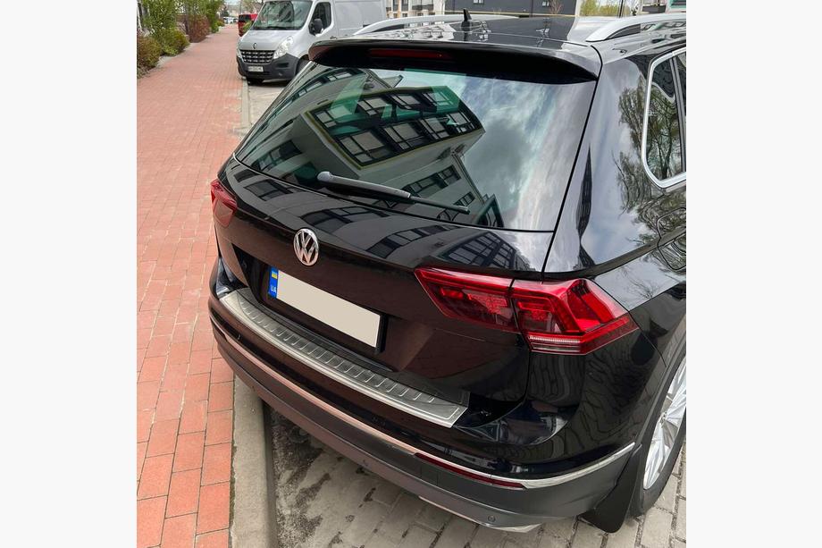 Volkswagen Tiguan 2016-2023 Rear bumper protector (OmsaLine, stainless steel) Image
