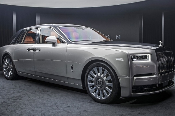 Officially presented by Rolls-Royce Phantom, the eighth generation