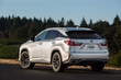 A review of the crossover Lexus RX F Sport photo 2