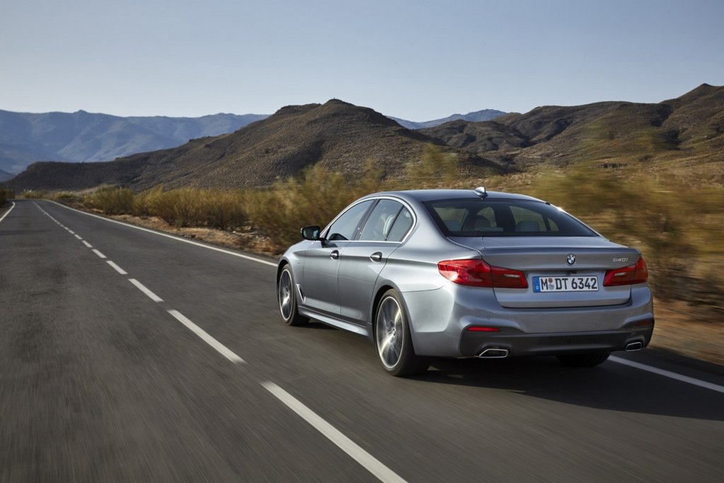 Browse BMW 540i 2017 model year