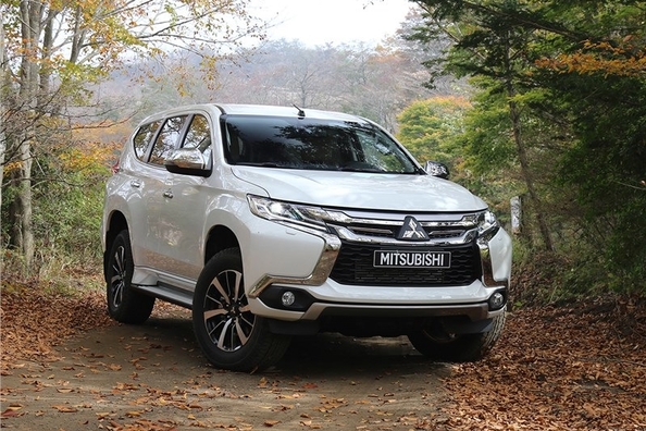 Browse Mitsubishi Pajero Sport third generation