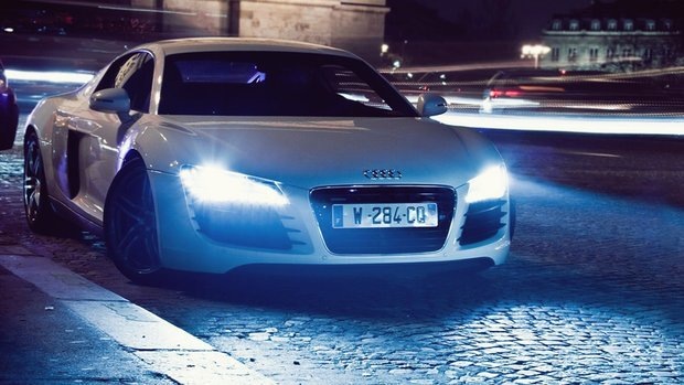 The pros and cons of xenon lamps