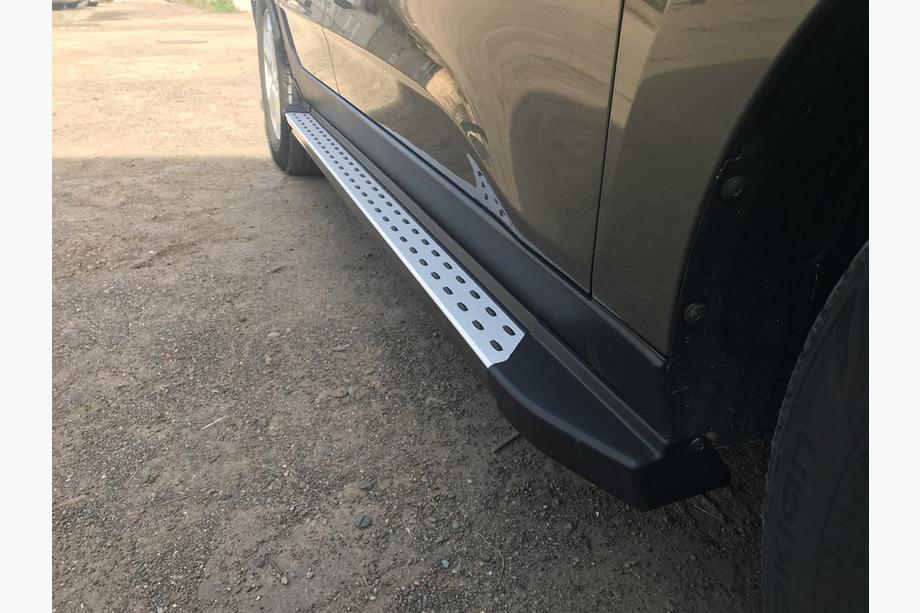 Hyundai IX-35 2010-2015 Side Steps OEM-BMW-V2 (2 pcs, plastic) Image