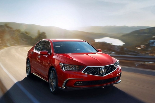 Presented updated sedan Acura RLX