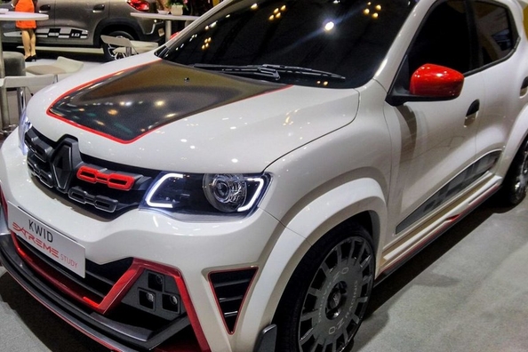 Renault unveiled the Kwid model in option Extreme