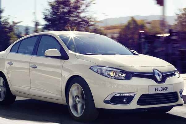 Browse Renault Fluence 2017 model year