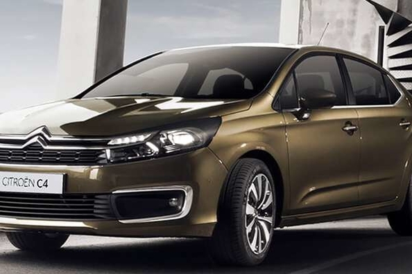 Review of the updated Citroen C4