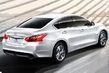 Overview of sedan Nissan Teana photo 2