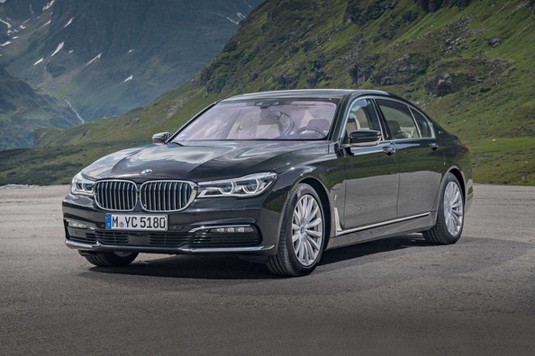 BMW will complement the seventh series of hybrid models
