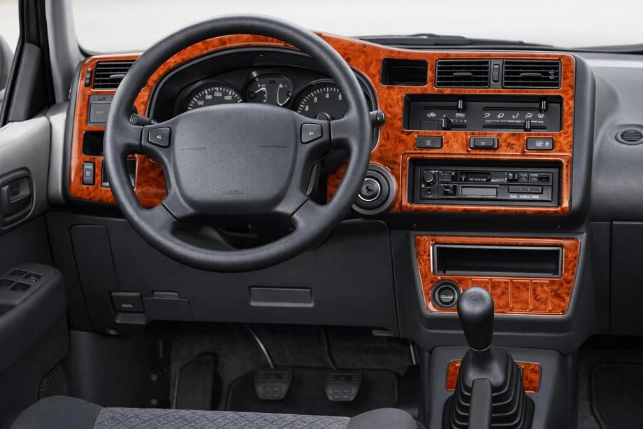 Toyota Rav 4 1996-2001 Dashboard Trim Covers Aluminum Image