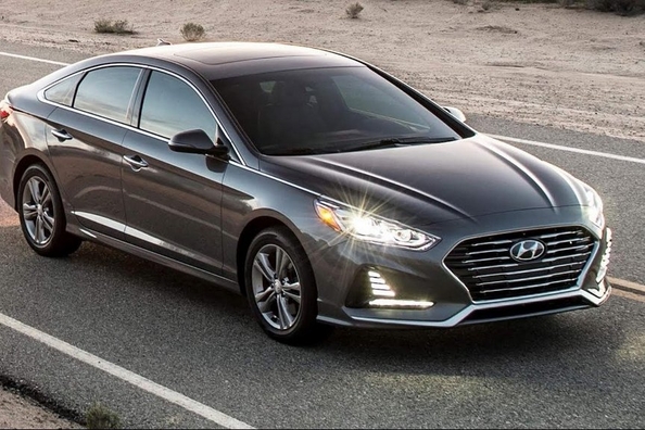 An overview of the Hyundai Sonata sedan of 2018 model year