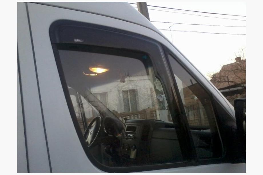 Mercedes Sprinter W906 2006–2018 Stick-on Wind Deflectors (2 pcs, HIC) Photo 6