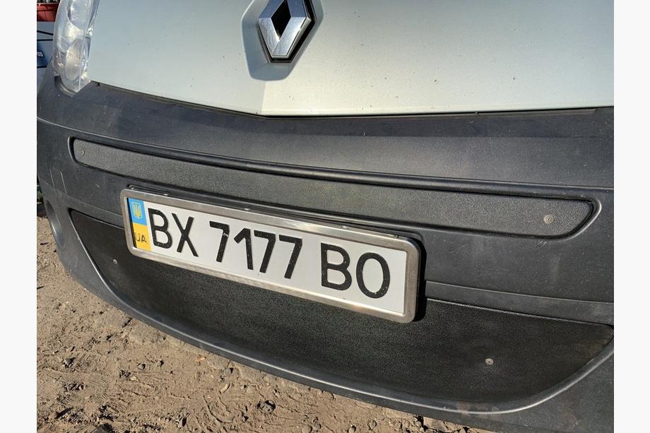 Renault Kangoo 2008–2020 Winter lower grille (2008-2013) Photo 4