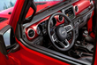 The company Jeep published a photo of the interior of the new SUV Wrangler photo 3