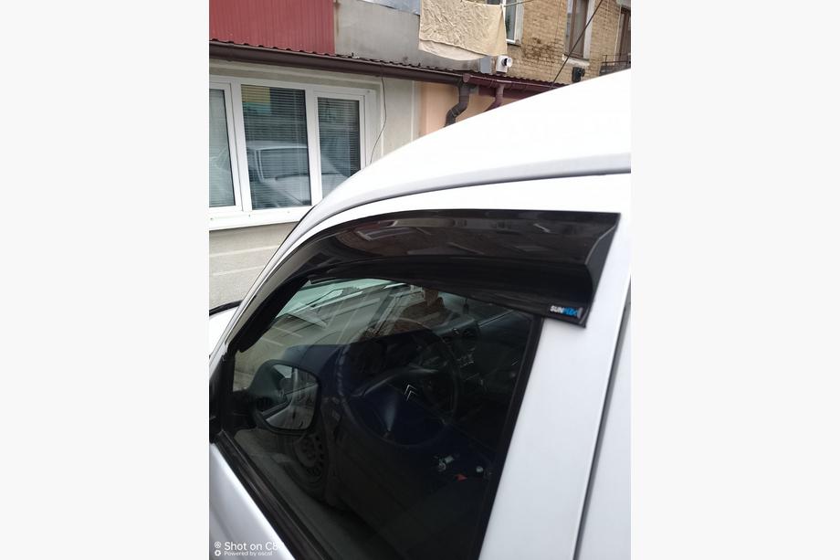 Peugeot Partner 1996-2008 Window Deflectors (2 pcs, Sunplex Sport) Photo 4