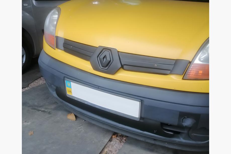 Renault Kangoo 1998-2008 Upper Winter Grille Cover (2003-2008) glossy Image