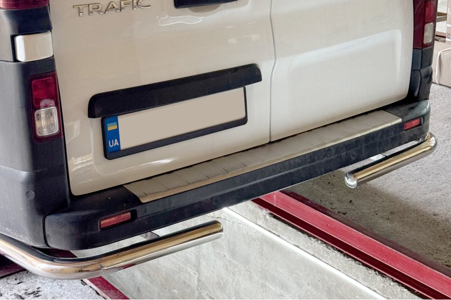 Opel Vivaro 2015-2019 Rear Corner Bars (2 pcs, Stainless Steel) Image