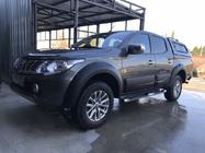 Mitsubishi L200 2015-2024 Truck bed canopy with sliding windows photo 3