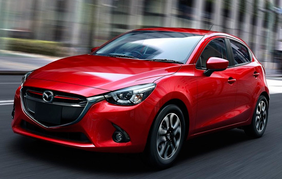 Overview of the compact hatchback Mazda 2
