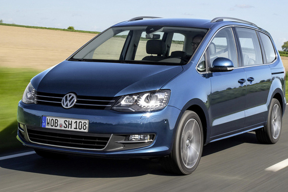 Minivan Volkswagen Sharan second embodiment