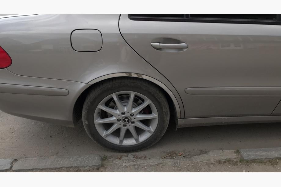 Mercedes E-class W211 2002-2009 Fender flares (4 pcs, stainless steel) Photo 3
