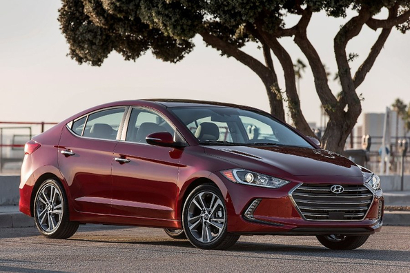 Review sedan Hyundai Elantra sixth generation